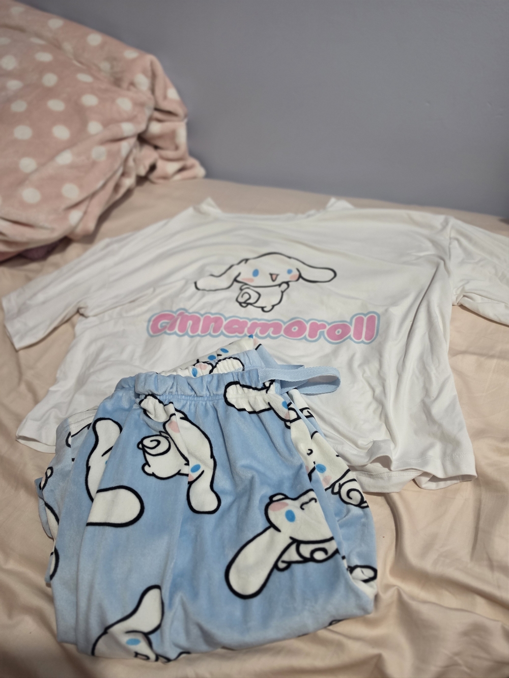 Cinnamoroll Pajama Set - White Top & Light Blue Velvet Pants